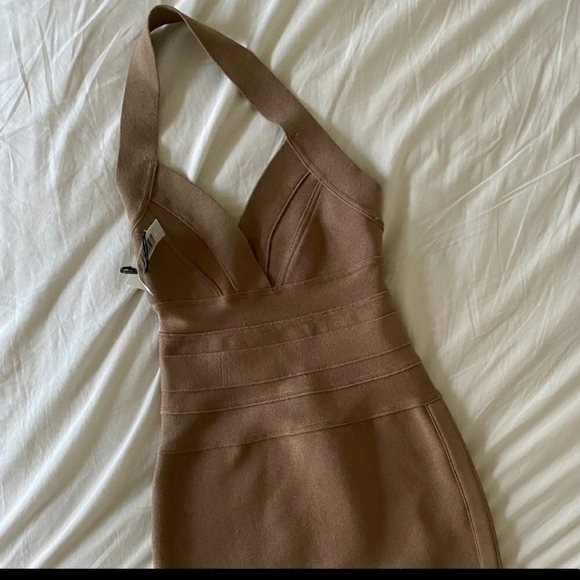 NWT Babaton dress - Picture 3 of 5